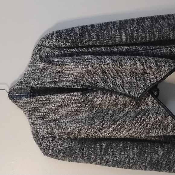 Torrid Moto Style Drape Front Cardigan Jacket Gold Metallic Detail Size 2 - Picture 2 of 13